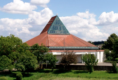 Zur Heiligen Familie Donaustetten außen